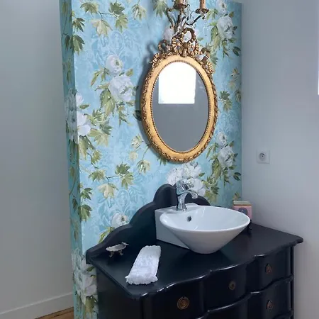 Oda ve Kahvaltı Aristide